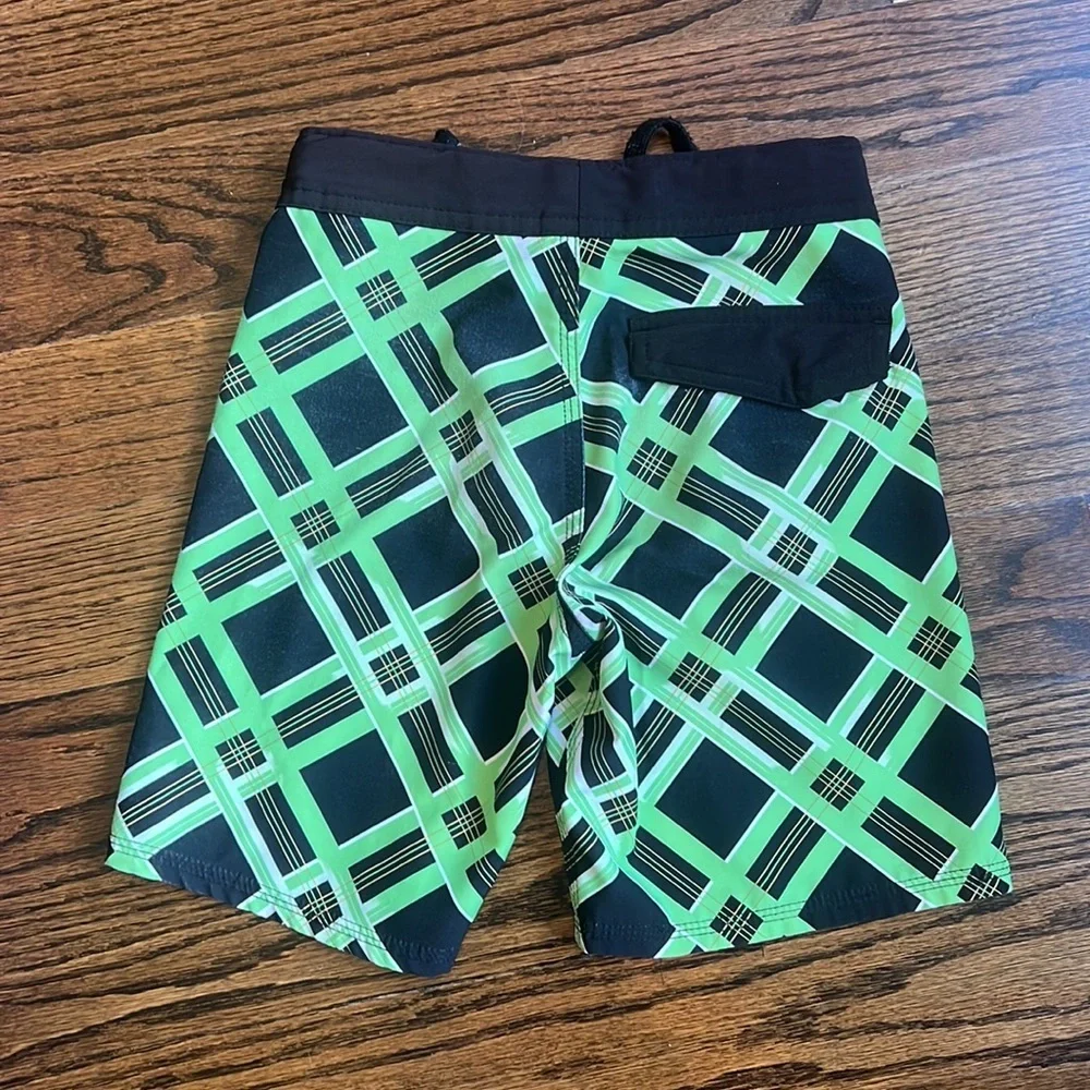 Micros Swim Shorts Size 6 - Picture 3 of 4